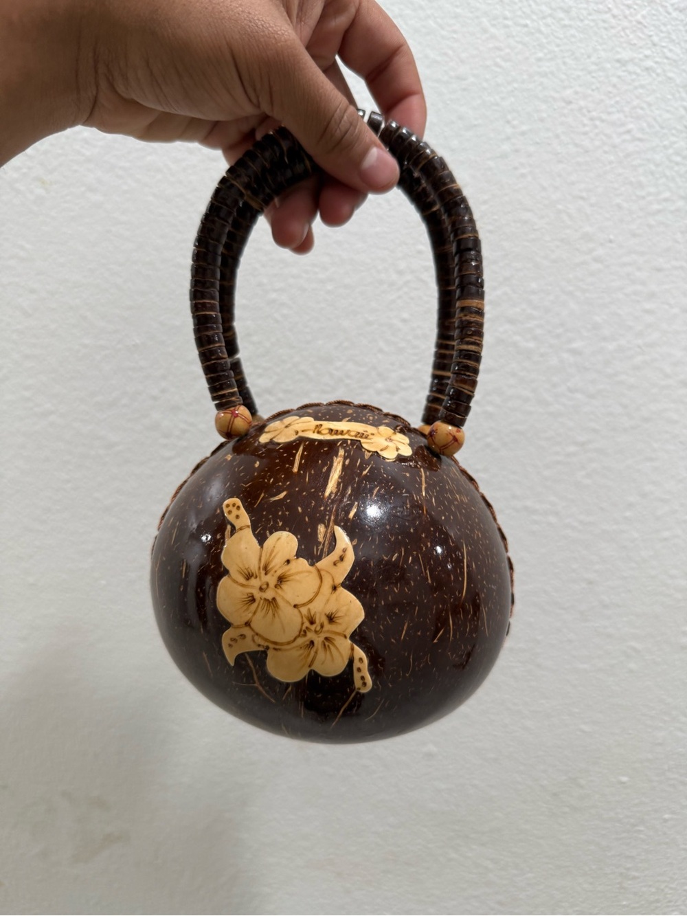 Handcrafted Coconut Shell Purse - Picture 3 of 5